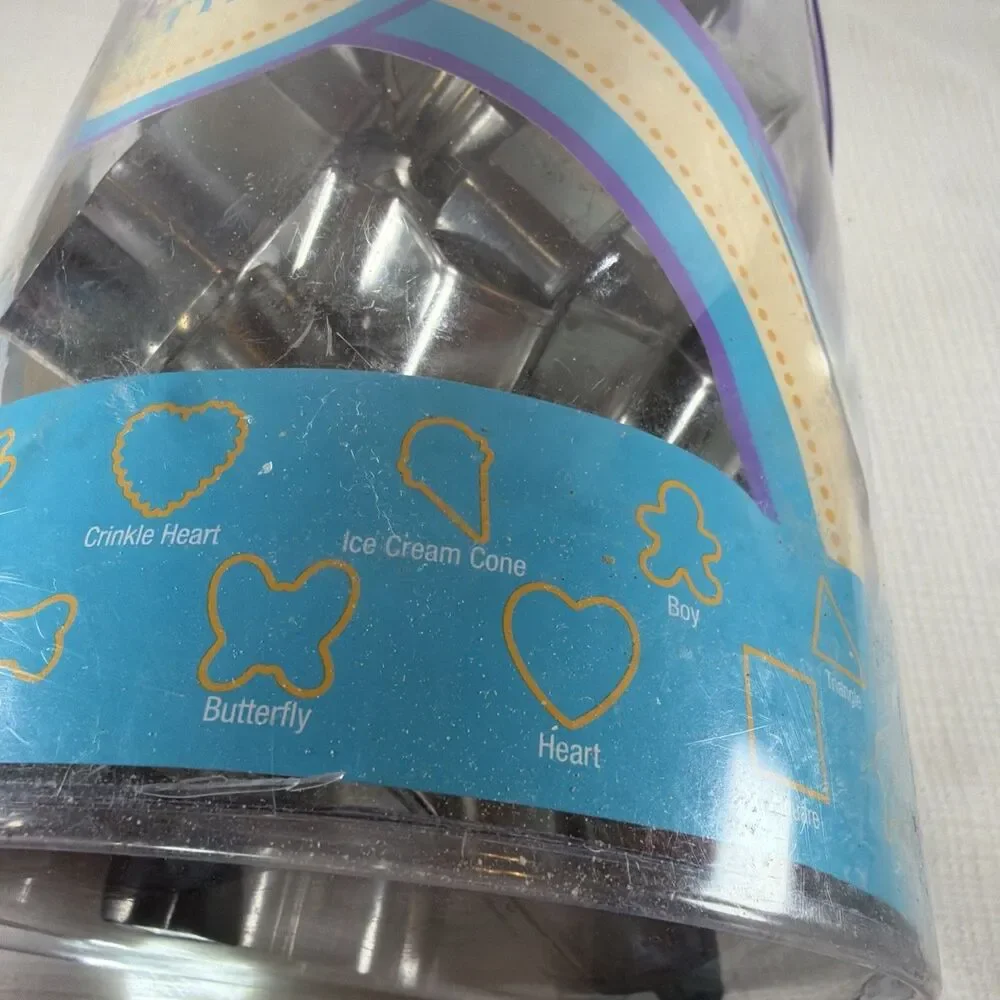 Vintage 2007 Wilton 30-Piece Metal Cookie Cutter Tub Set - Brand New / Sealed